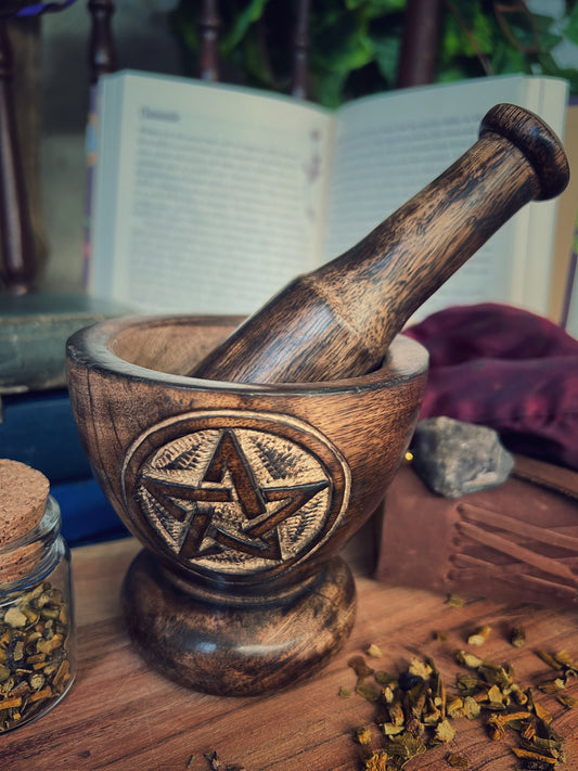 wooden mortar and pestle