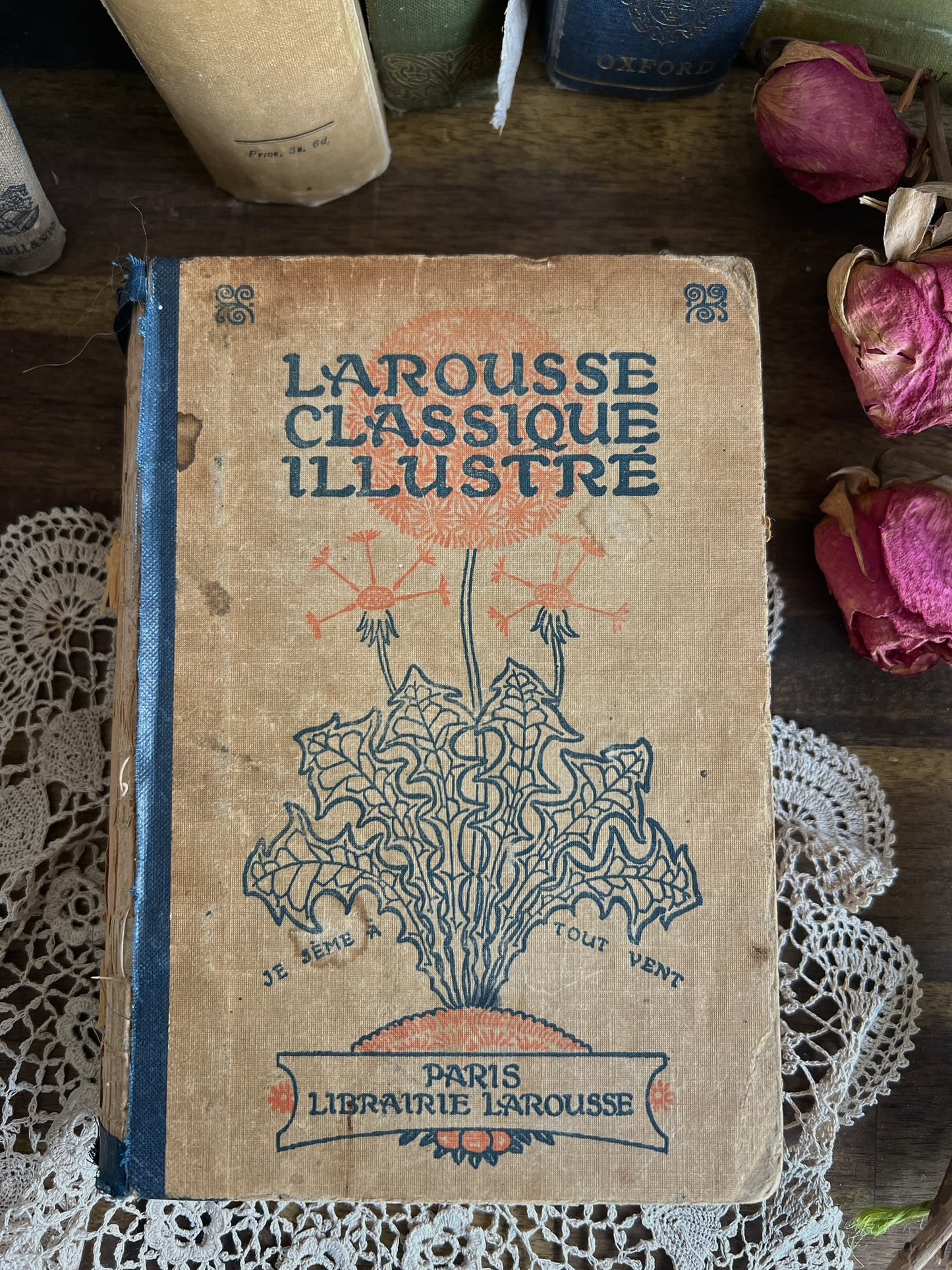 Antique 1912 French Larousse Dictionary - Larousse Classique Illustré